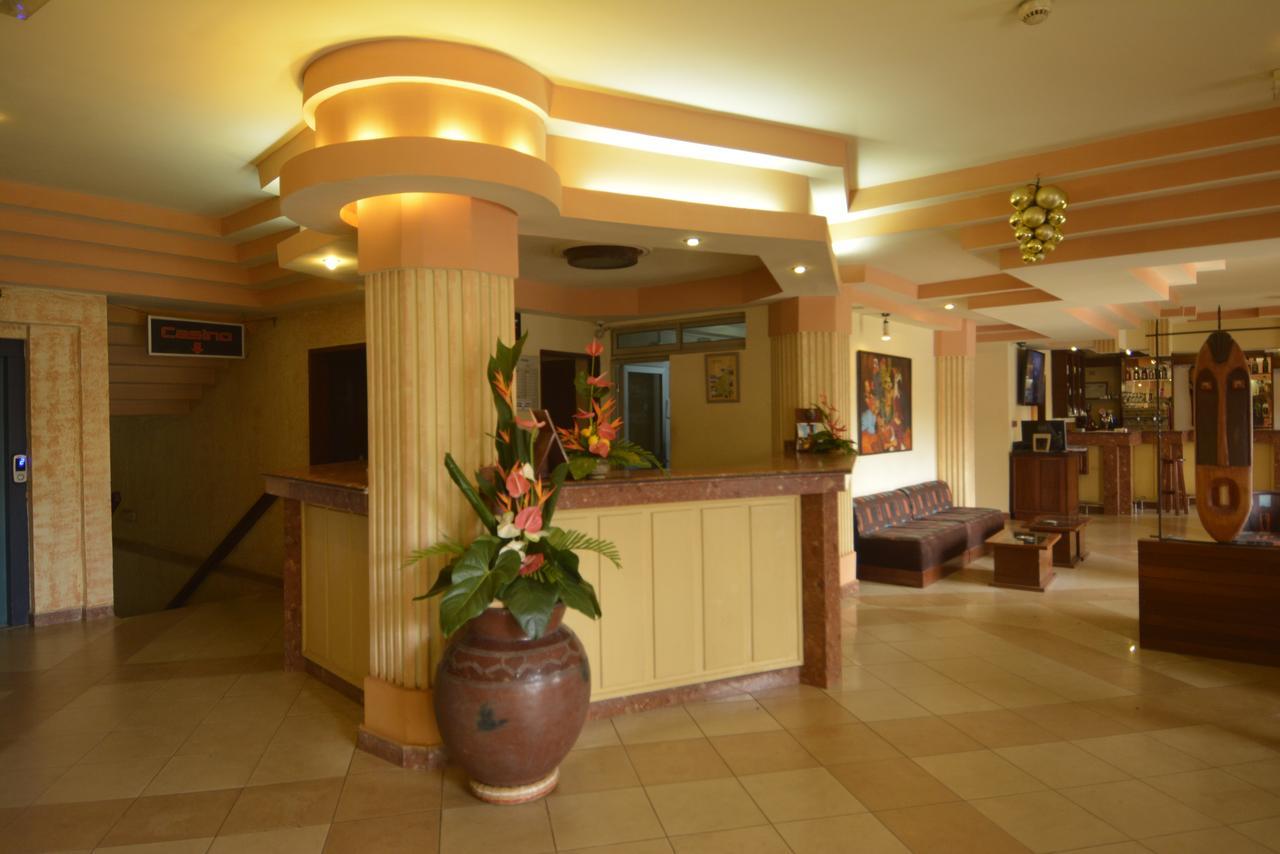 Merina Hotel Yaounde Ngoại thất bức ảnh